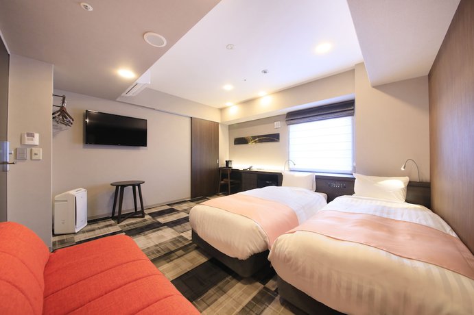 Imagen de la habitación del Hotel S-peria Inn Osaka Hommachi. Foto 7