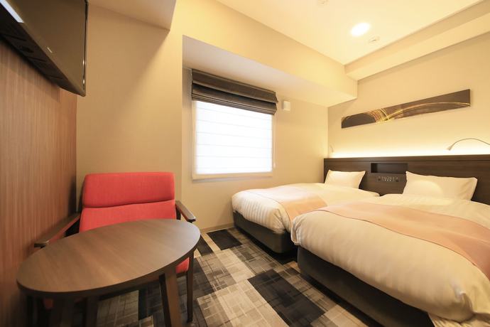 Imagen de la habitación del Hotel S-peria Inn Osaka Hommachi. Foto 12