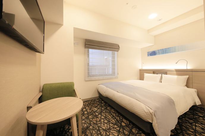Imagen de la habitación del Hotel S-peria Inn Osaka Hommachi. Foto 13