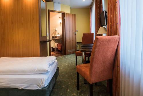 Imagen de la habitación del Hotel Sperling. Foto 16