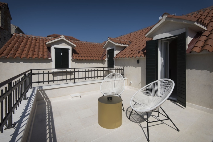 Imagen de la habitación del Hotel Sperone Luxury Accommodation. Foto 16