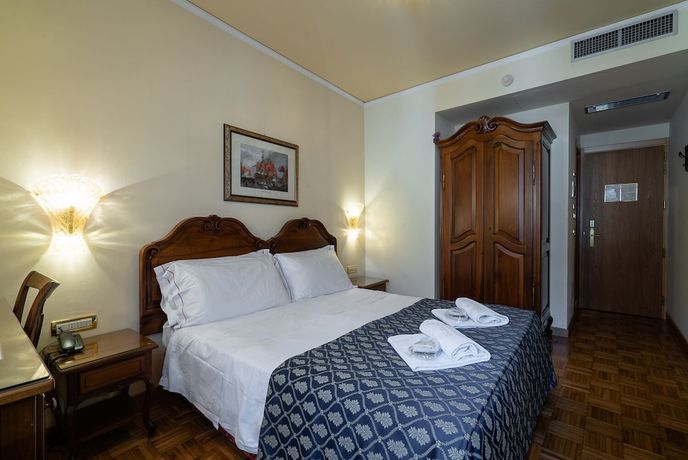 Imagen de la habitación del Hotel Spessotto. Foto 17