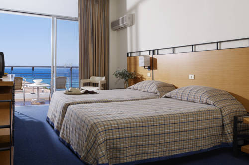 Imagen de la habitación del Hotel Spetses. Foto 1