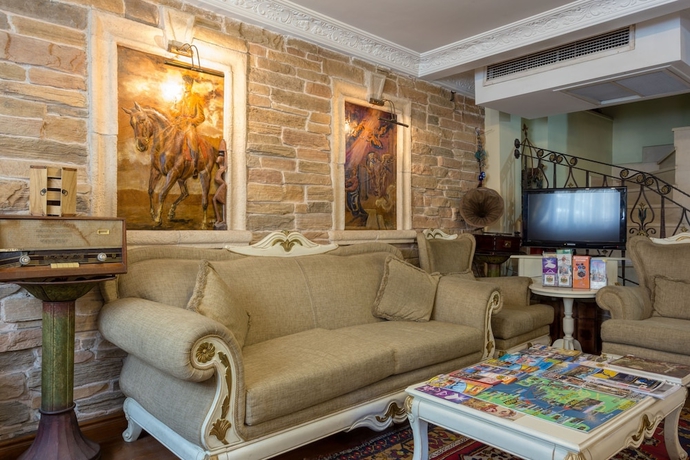 Imagen de los interiores del Hotel Sphendon. Foto 16