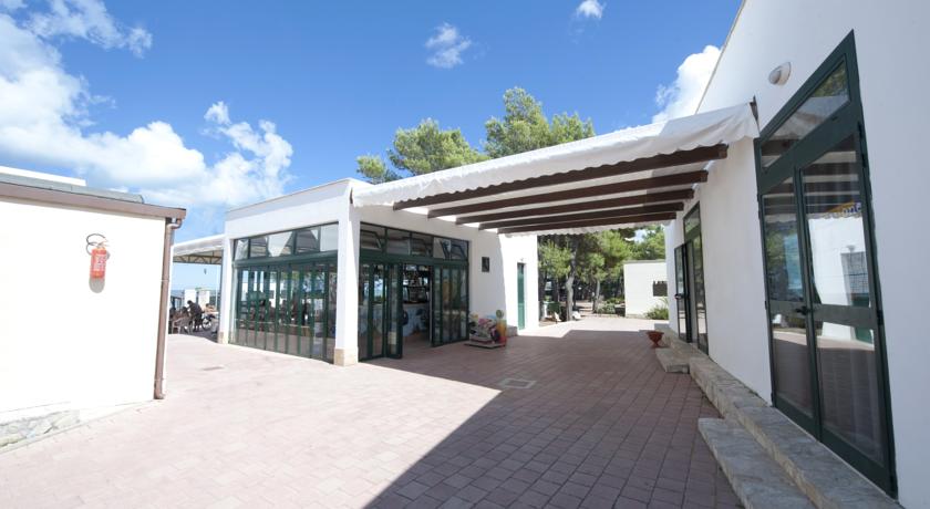 Imagen general del Hotel Spiaggia Lunga Camping. Foto 11