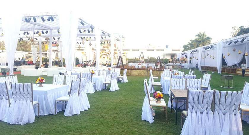 Imagen de los exteriores del Hotel Spice. Foto 7