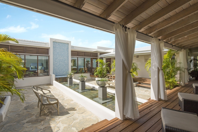 Imagen de la piscina del Hotel Spice Island Beach Resort All Inclusive. Foto 13