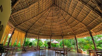 Imagen general del Hotel Spice Island and Resort. Foto 2