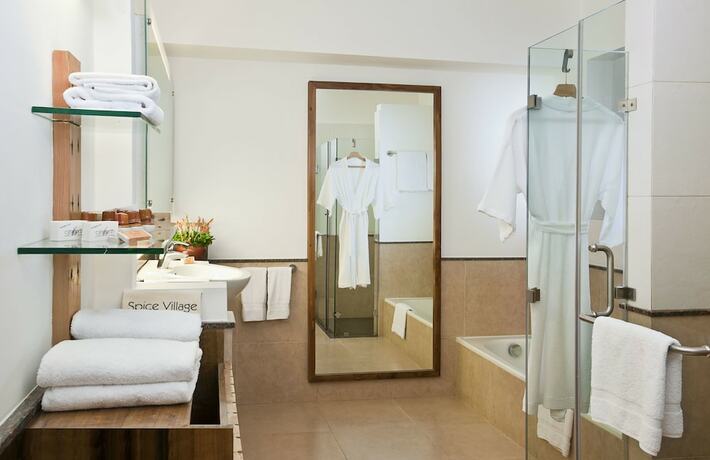 Imagen general del Hotel Spice Village - Cgh Earth. Foto 13