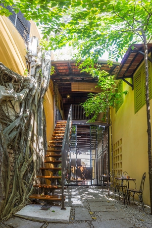 Imagen de los exteriores del Hotel Spices. Foto 10