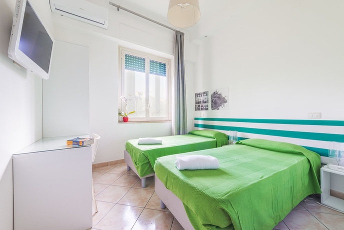 Imagen de la habitación del Hotel Spicy. Foto 9