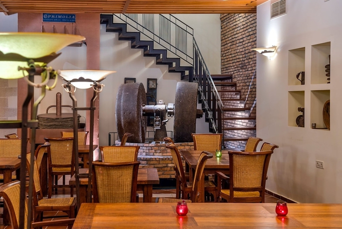 Imagen de los interiores del Hotel Spilia Village. Foto 17