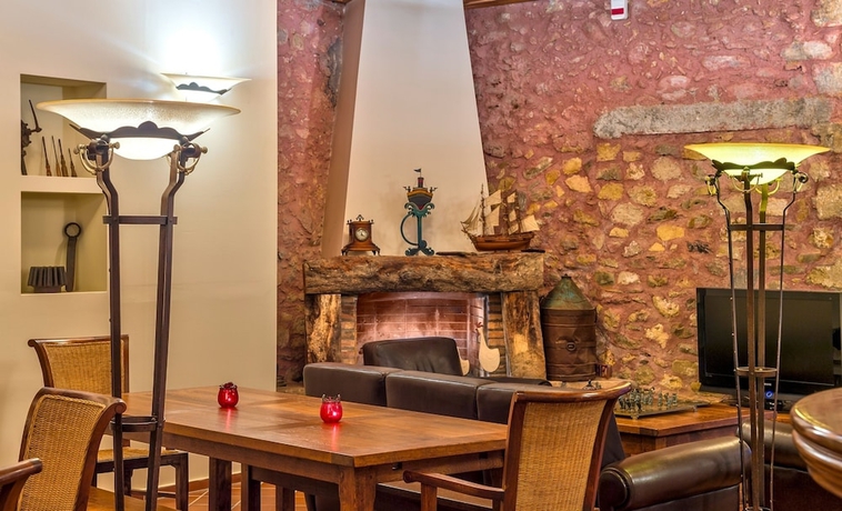 Imagen del bar/restaurante del Hotel Spilia Village. Foto 2