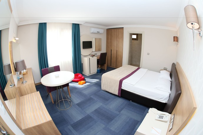 Imagen de la habitación del Hotel Spilos. Foto 9