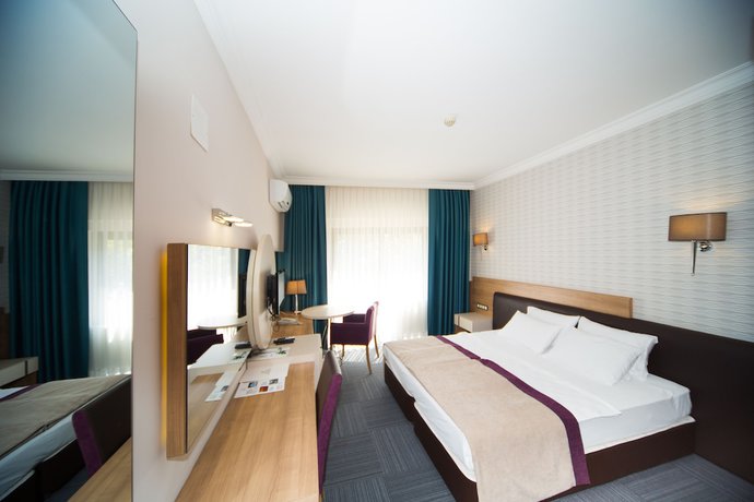 Imagen de la habitación del Hotel Spilos. Foto 10