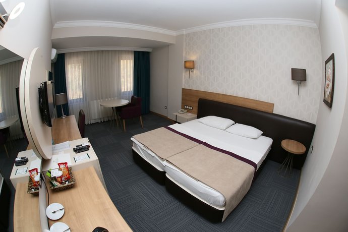 Imagen de la habitación del Hotel Spilos. Foto 11