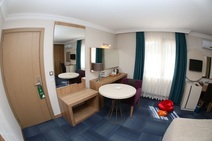 Imagen de la habitación del Hotel Spilos. Foto 16