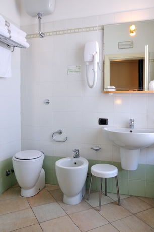 Imagen de la habitación del Hotel Spinelli. Foto 14