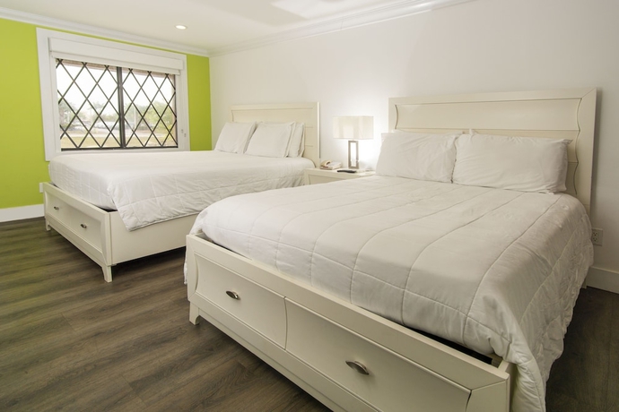 Imagen de la habitación del Hotel Spinnaker Inn of Naples. Foto 14