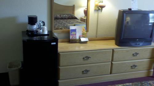 Imagen de la habitación del Hotel Spinning Wheel Inn. Foto 5