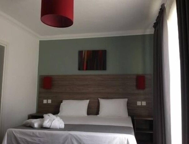 Imagen de la habitación del Hotel Spinola. Foto 13