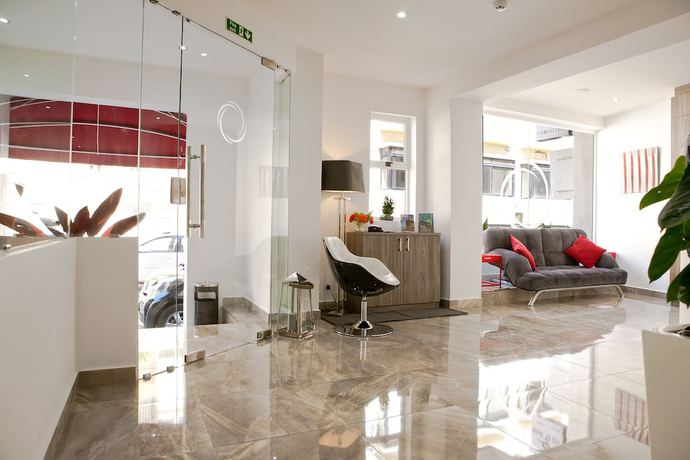 Imagen de los interiores del Hotel Spinola. Foto 20