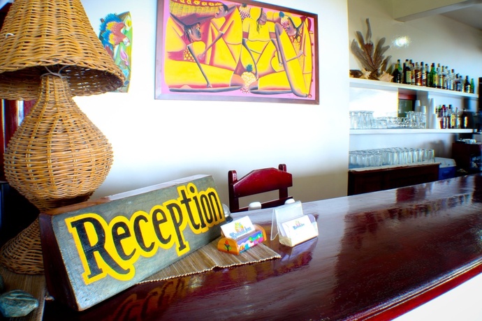 Imagen de los interiores del Hotel Splash Inn Dive Resort and Villas. Foto 8