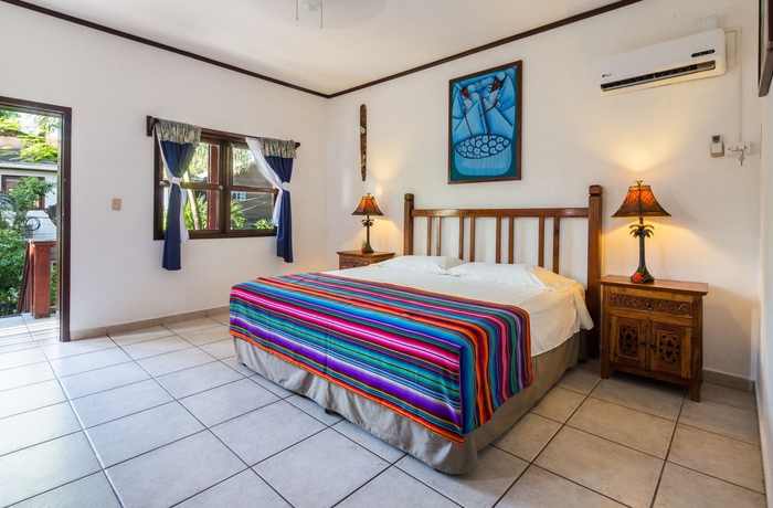 Imagen de la habitación del Hotel Splash Inn Dive Resort and Villas. Foto 4
