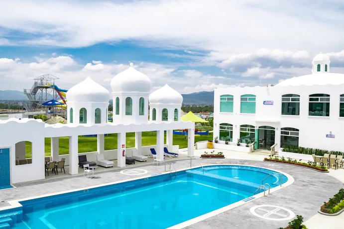 Imagen de la piscina del Hotel Splash Inn San Miguel de Allende. Foto 16