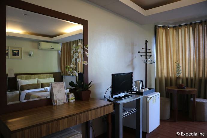 Imagen de la habitación del Hotel Splash Suites Laguna. Foto 5