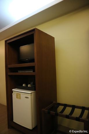 Imagen de la habitación del Hotel Splash Suites Laguna. Foto 8