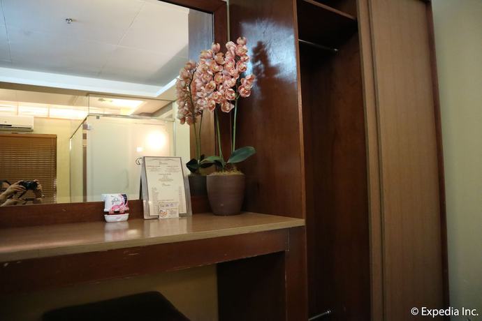 Imagen de la habitación del Hotel Splash Suites Laguna. Foto 14