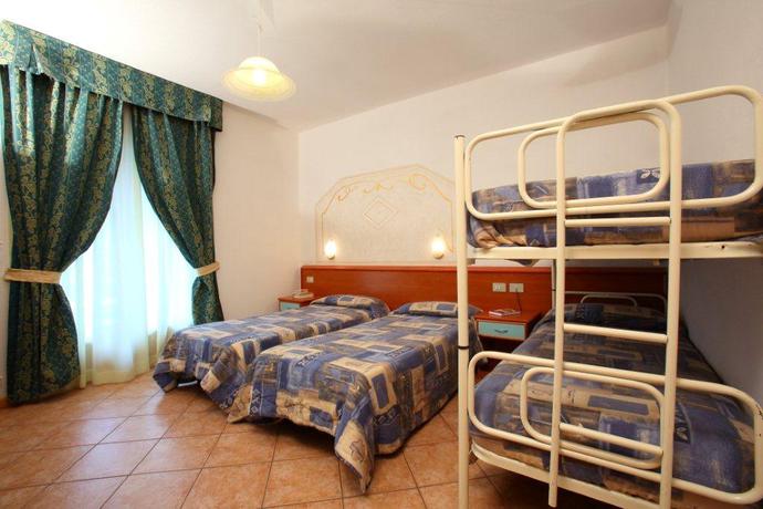 Imagen de la habitación del Hotel Splendid, Andalo. Foto 3