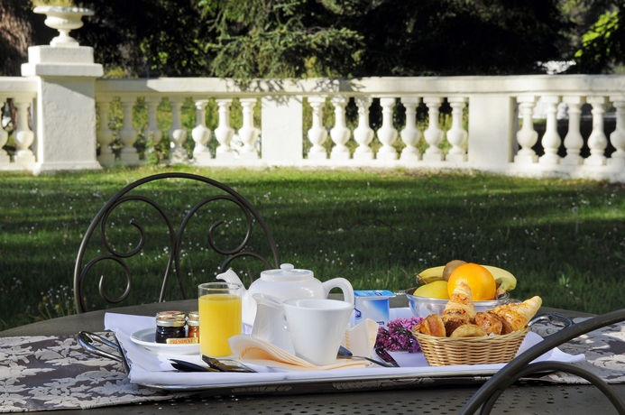 Imagen del bar/restaurante del Hotel Splendid Chate. Foto 6