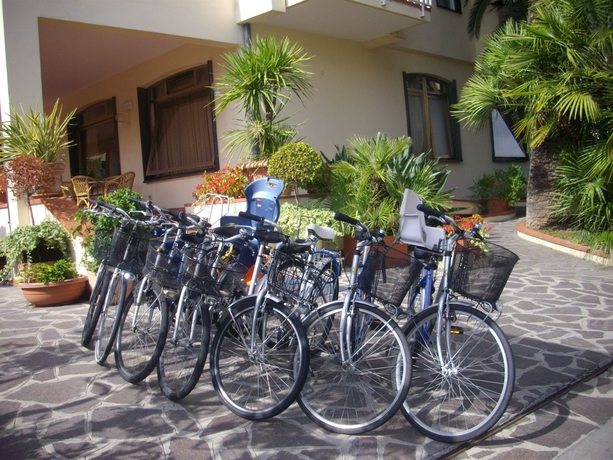 Imagen general del Hotel Splendid, Diano Marina. Foto 1
