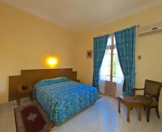 Imagen de la habitación del Hotel Splendid, Fez. Foto 8