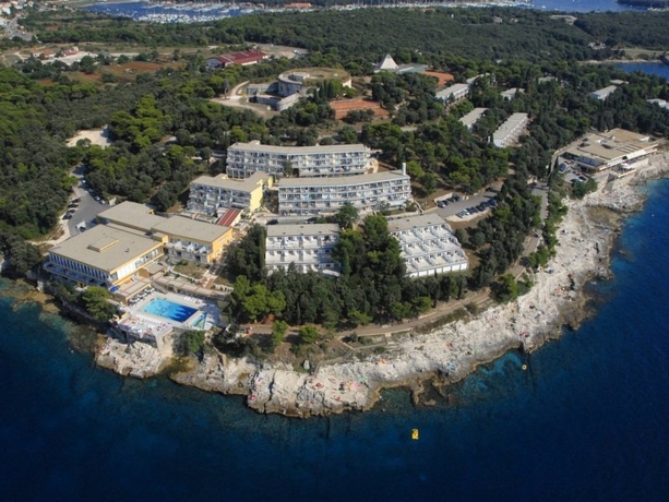 Imagen general del Hotel Splendid Golden Rocks Resort. Foto 8