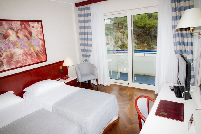 Imagen de la habitación del Hotel Splendid La Torre. Foto 10