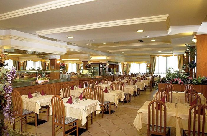 Imagen de los interiores del Hotel Splendid Palace, Limone sul Garda. Foto 13