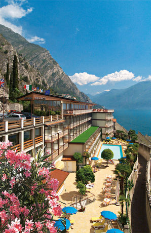 Imagen del bar/restaurante del Hotel Splendid Palace, Limone sul Garda. Foto 5
