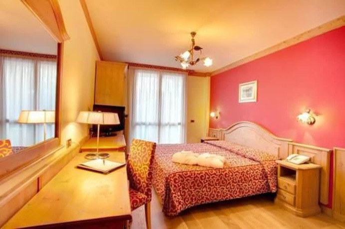 Imagen de la habitación del Hotel Splendid, Patascoss. Foto 5
