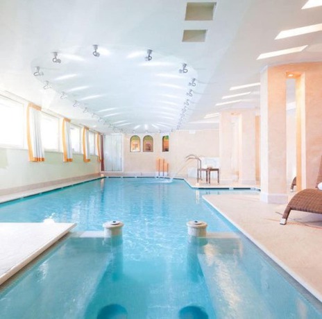 Imagen de la piscina del Hotel Splendid, Patascoss. Foto 15
