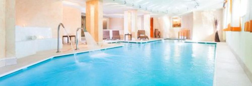 Imagen de la piscina del Hotel Splendid, Patascoss. Foto 20