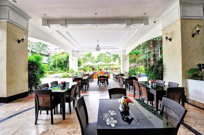 Imagen del bar/restaurante del Hotel Splendid Resort At Jomtien. Foto 5