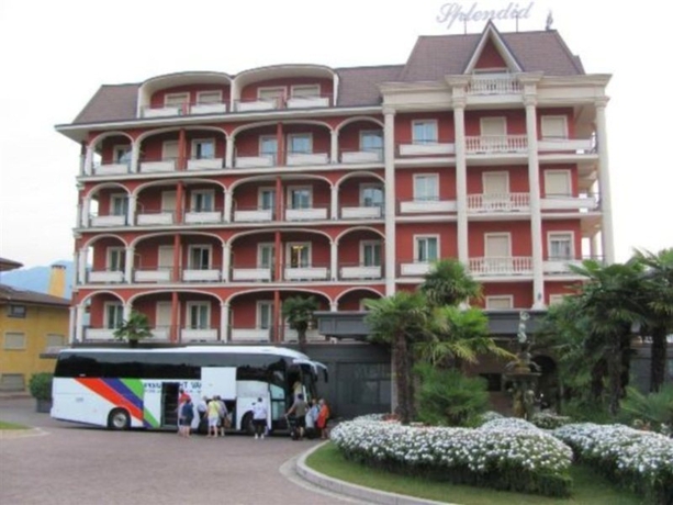 Imagen general del Hotel Splendid, Roncaro. Foto 4