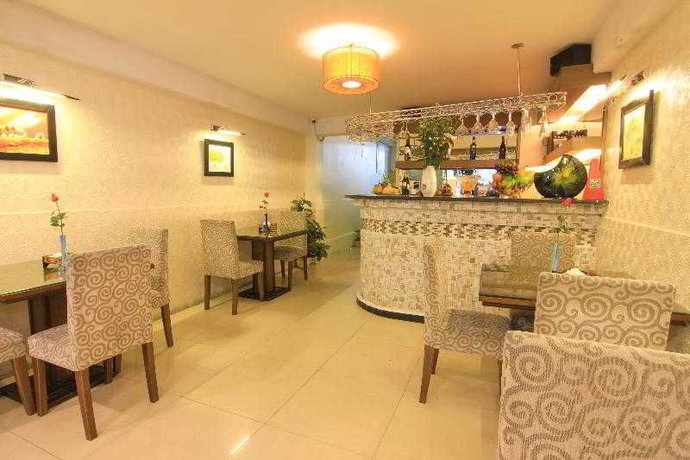 Imagen del bar/restaurante del Hotel Splendid Star Grand and Spa. Foto 3