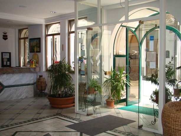Imagen de los interiores del Hotel Splendid Taormina. Foto 16