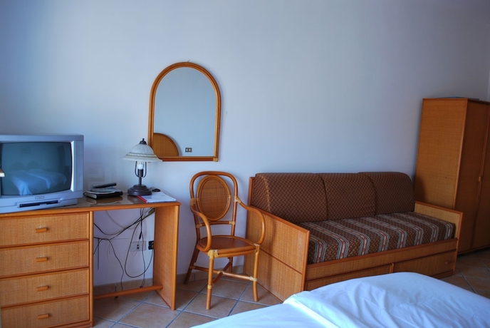 Imagen de la habitación del Hotel Splendid Taormina. Foto 12