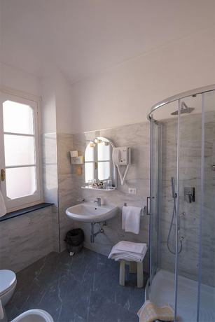 Imagen de la habitación del Hotel SplendidMare. Foto 15
