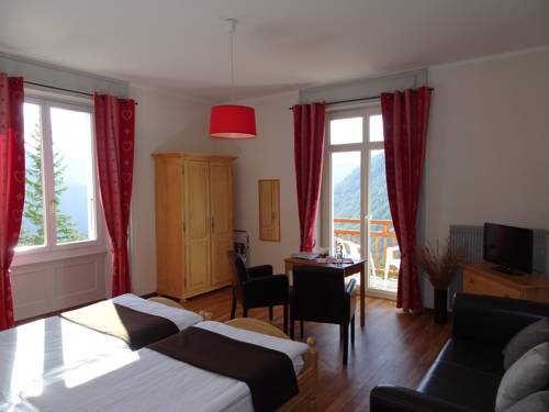 Imagen de la habitación del Hotel Splendide. Foto 8